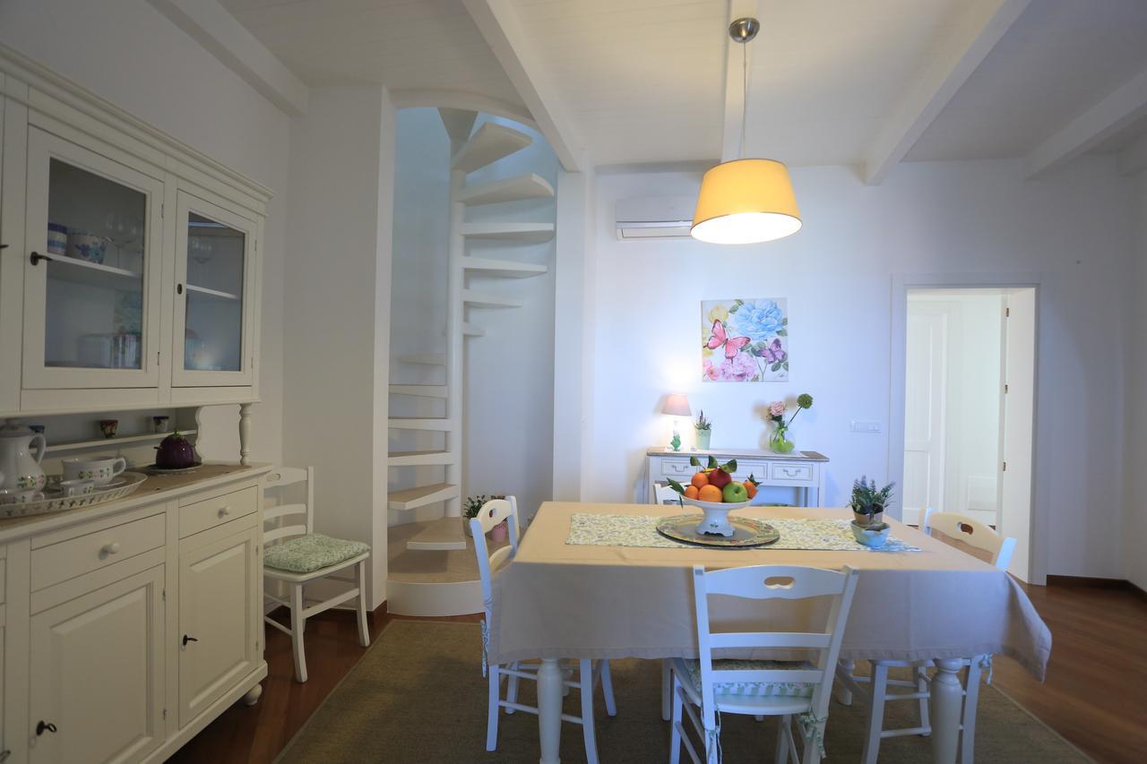 Valois Vera Vista Mare Monopoli Luaran gambar