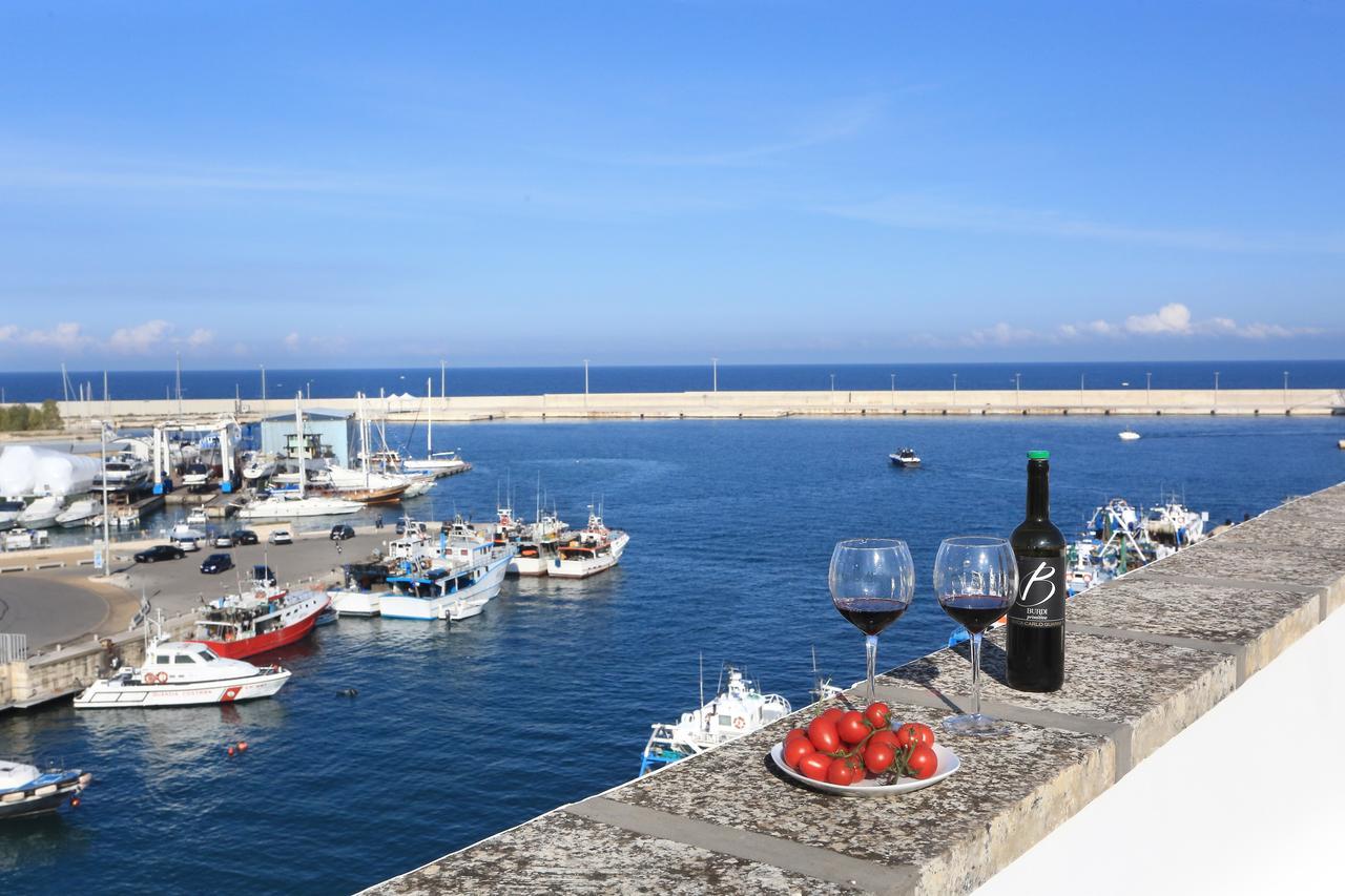 Valois Vera Vista Mare Monopoli Luaran gambar