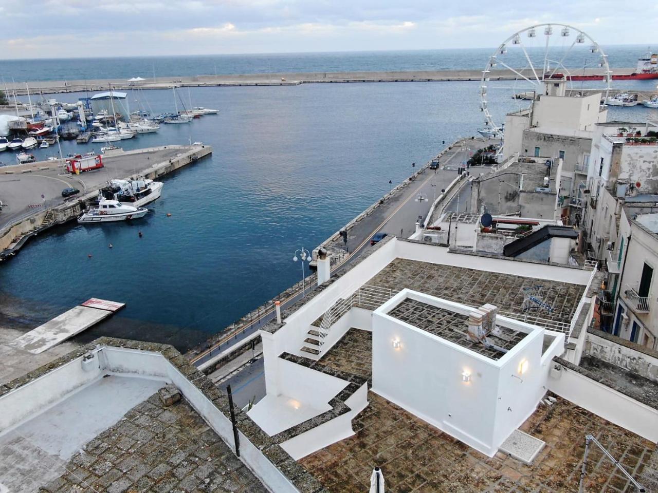Valois Vera Vista Mare Monopoli Luaran gambar